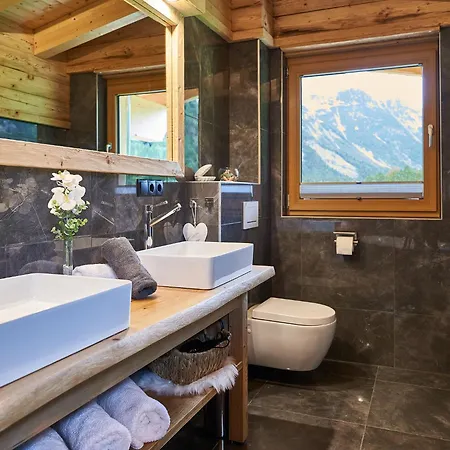 In Near Trails Apartment